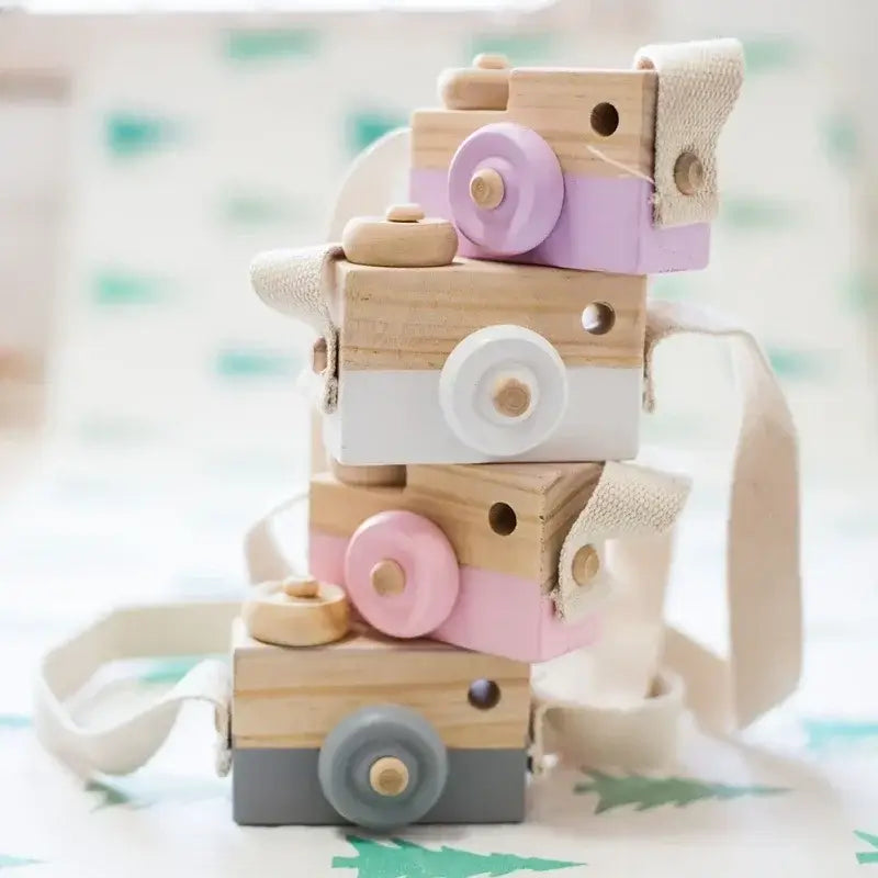 Charming Wooden Camera Toy - MotherNest